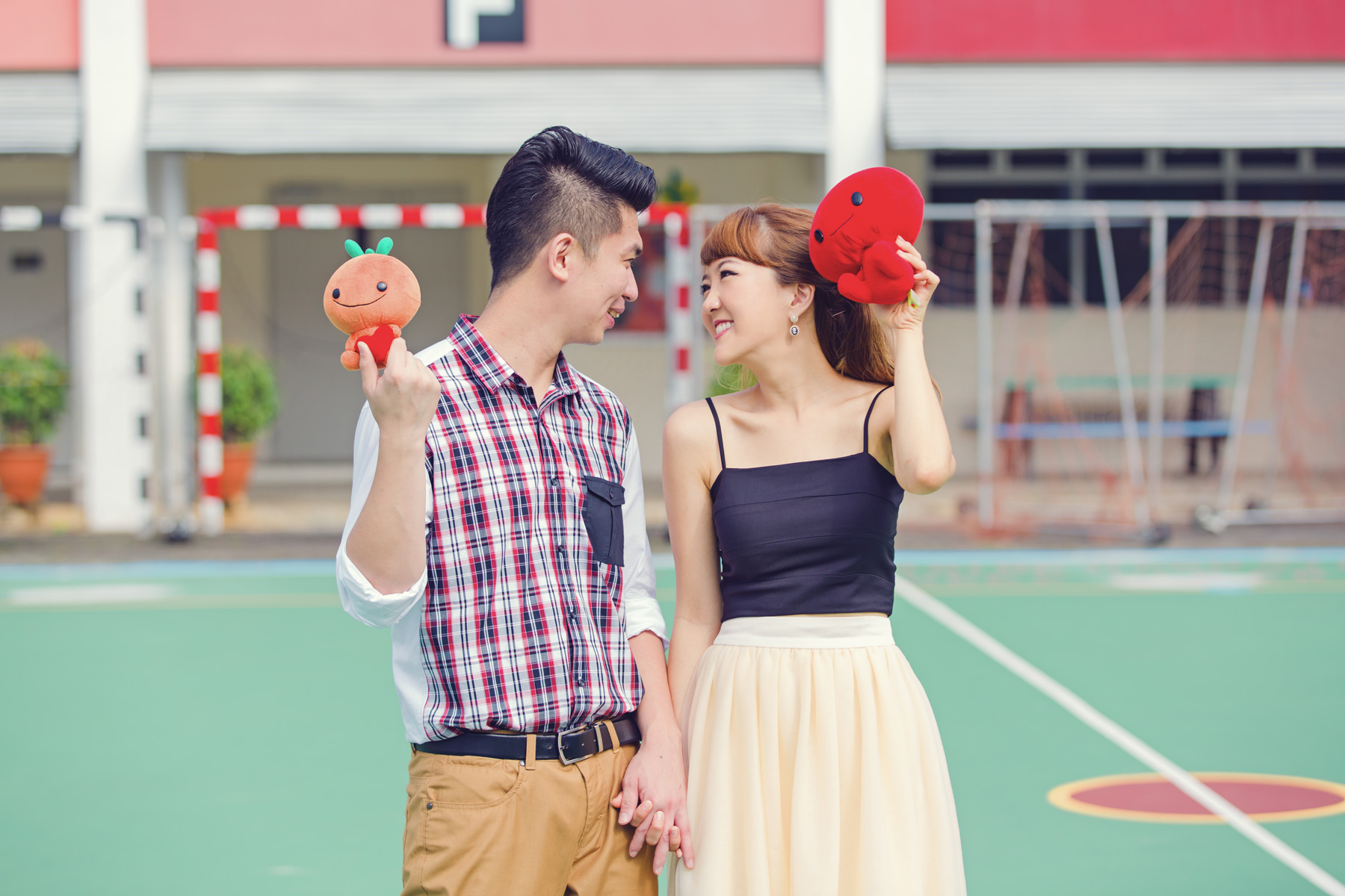 Childhood-Sweetheart-First-Wedding-Anniversary_1